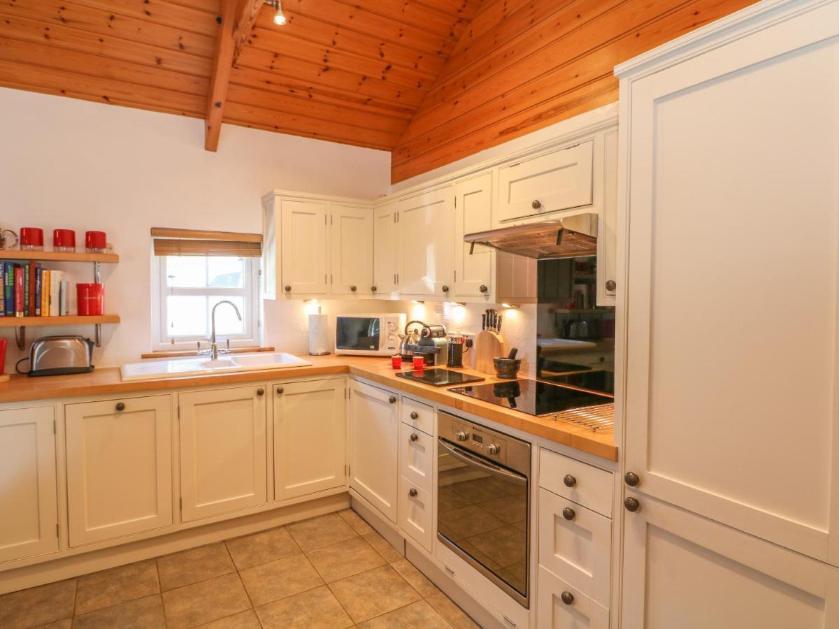 Pond Cottage ترورو المظهر الخارجي الصورة